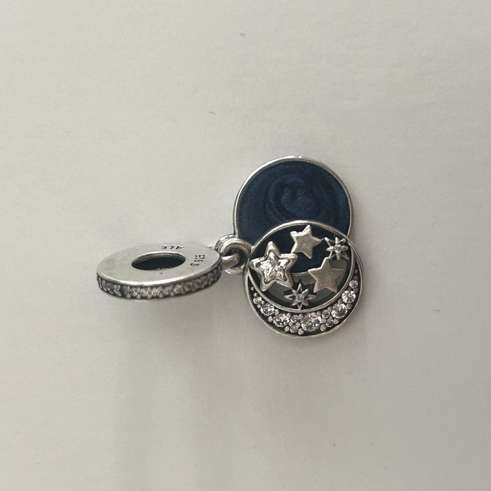 Authentic Pandora dangle “I Love You To The Moon And Back”